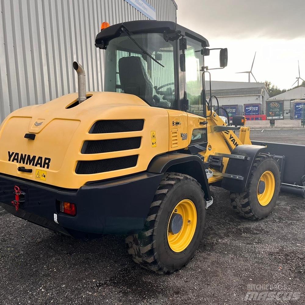 Yanmar V 120 Ekskavatori uz riteņiem