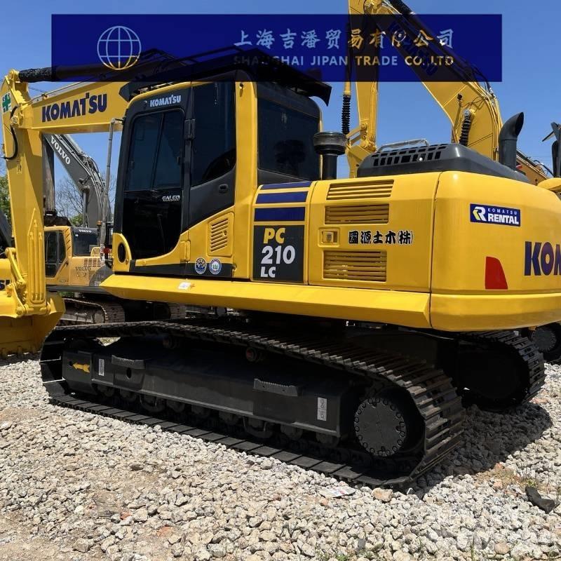 Komatsu PC 210 Kāpurķēžu ekskavatori