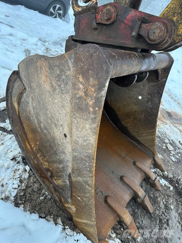 Furukawa 740 Kāpurķēžu ekskavatori