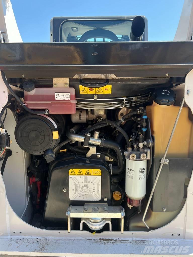 Bobcat T 64 Lietoti riteņu kompaktiekrāvēji