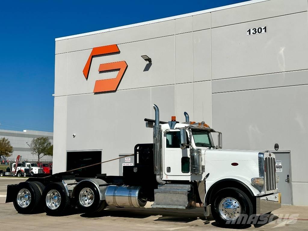 Peterbilt 388 Evakuators ar manipulatoru