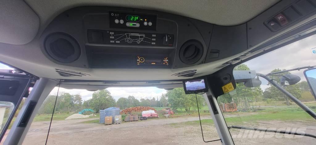 CLAAS Tucano 450 Ražas novākšanas kombaini
