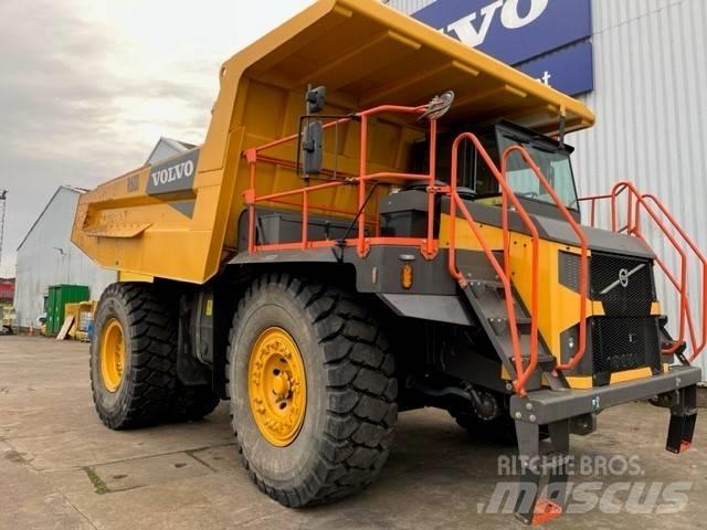 Volvo R60D Karjeras kravas automašīnas