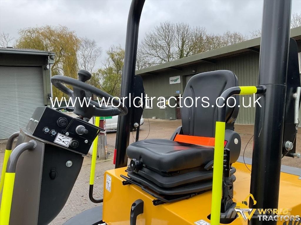 Mecalac TA 3 SH Mini pašizgāzēji