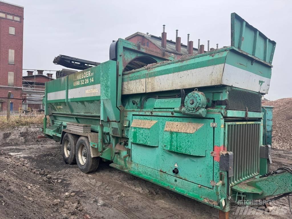 Farwick Mustang Mobilie sieti