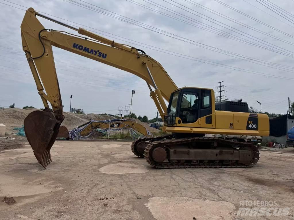 Komatsu PC 400-8 Amfībijas tipa ekskavatori