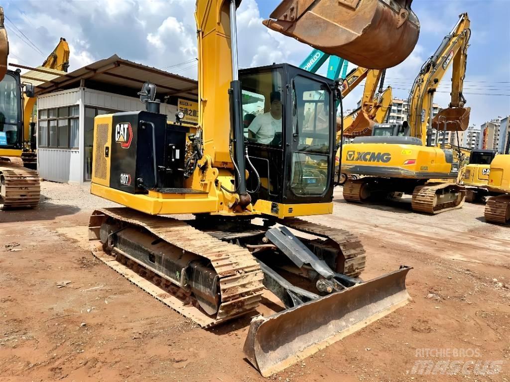 CAT 307 Mini ekskavatori < 7 t