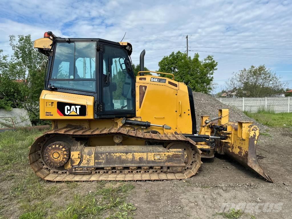 CAT D 4 K 2 LGP Kāpurķēžu buldozeri
