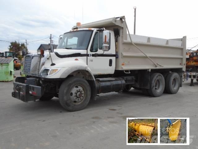 International 7500 Pašizgāzējs