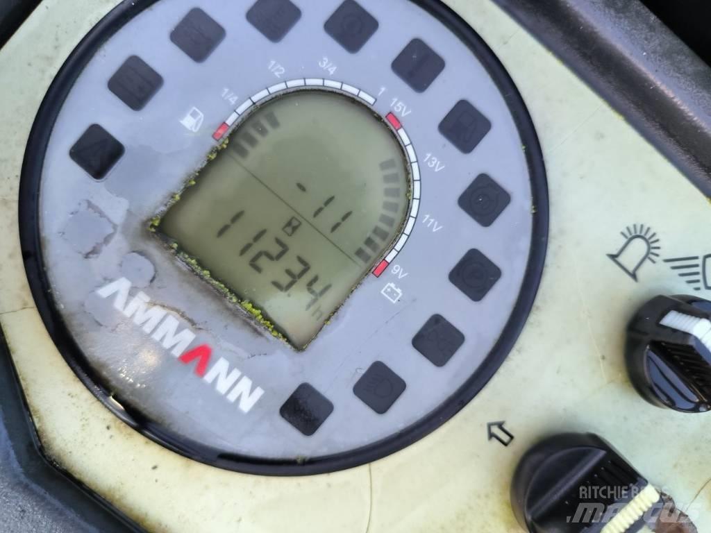 Ammann ARX 20 Divvalču grunts veltņi