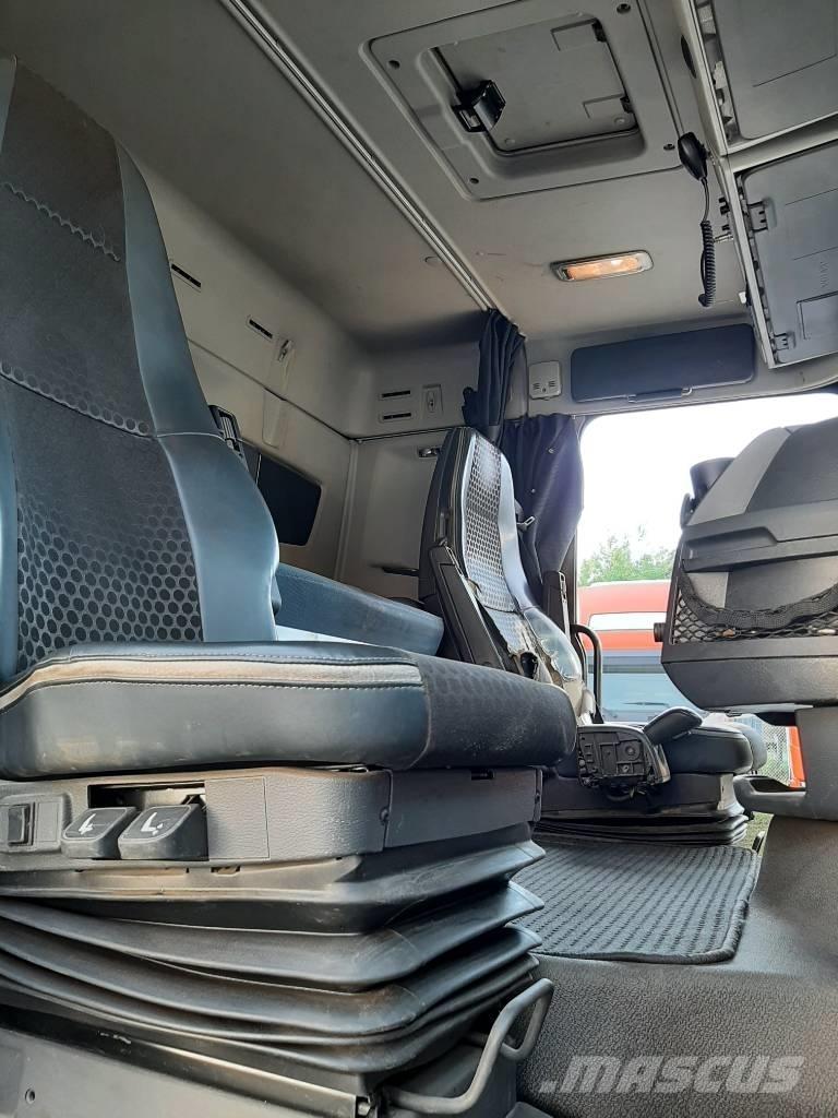 Volvo FH 13 Furgons