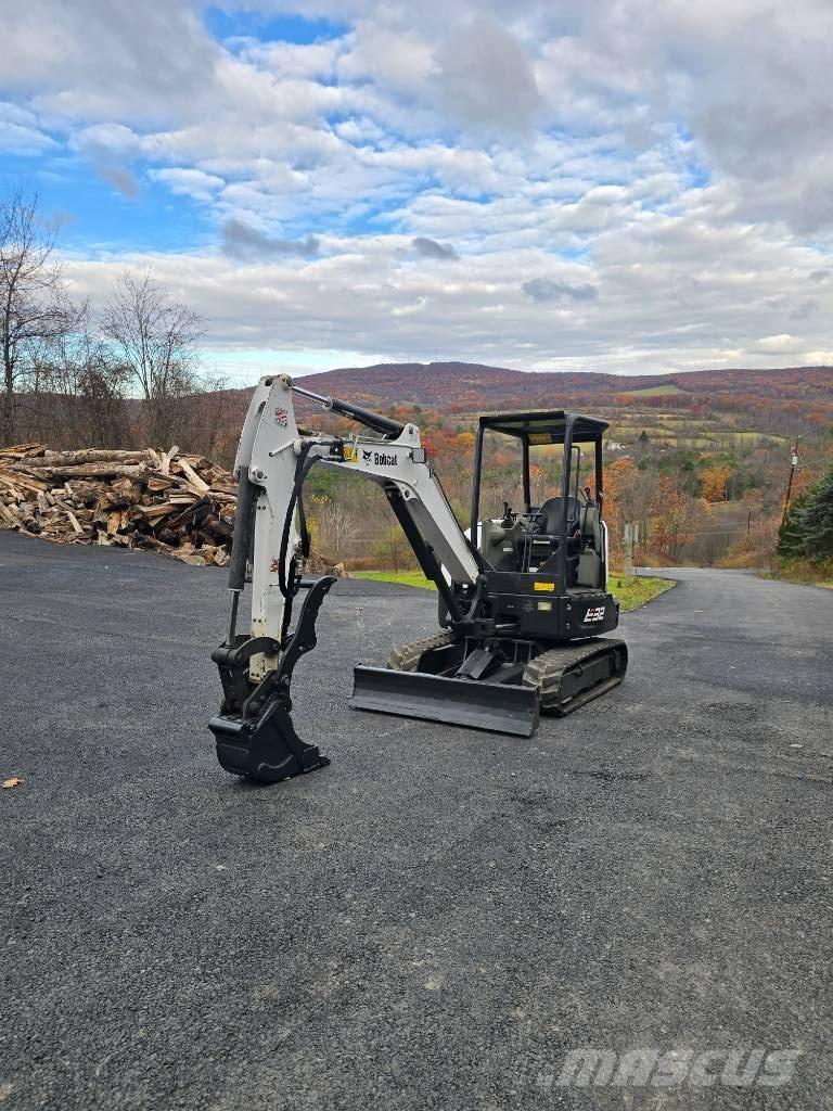 Bobcat E 32 Mini ekskavatori < 7 t