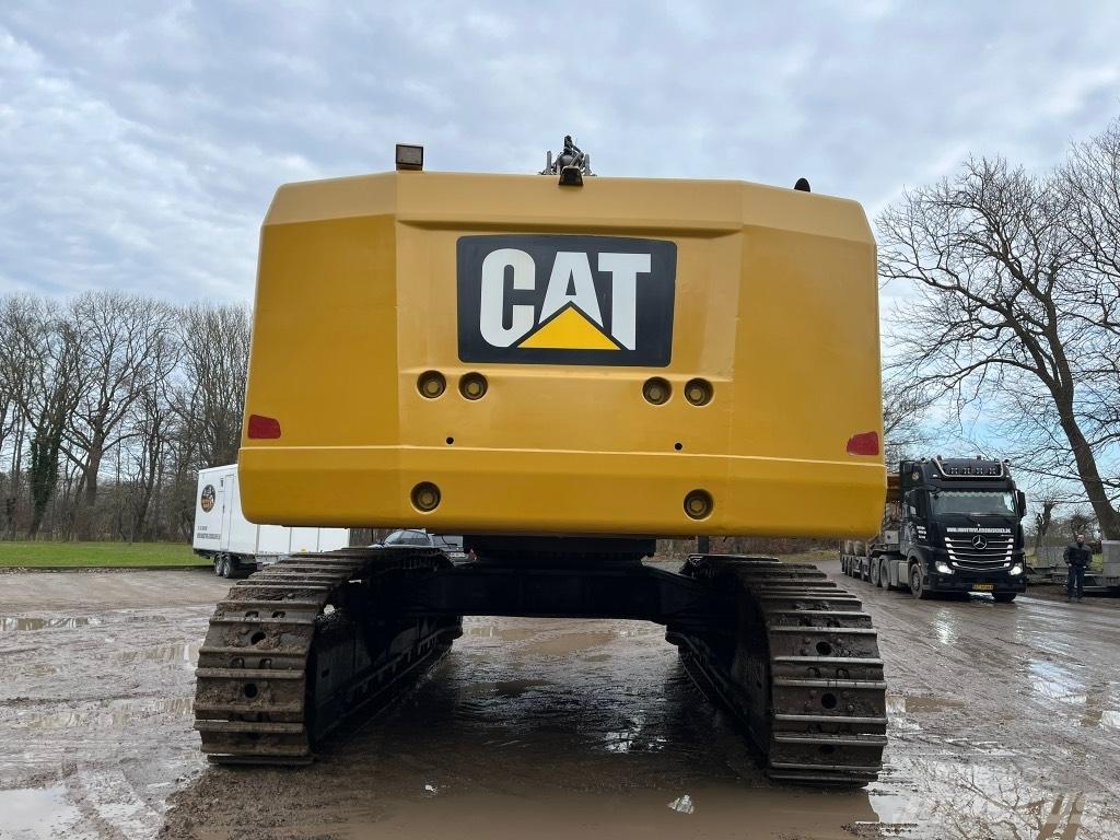 CAT 374 F L Kāpurķēžu ekskavatori