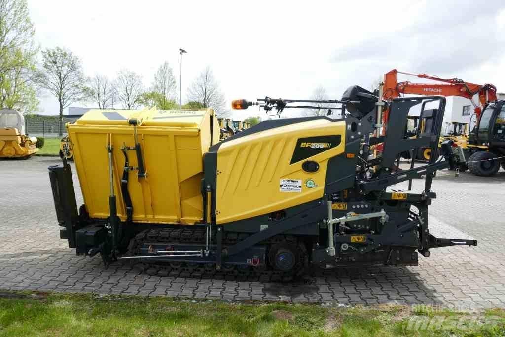 Bomag BF 200 C-2 Mazās asfaltēšanas mašīnas