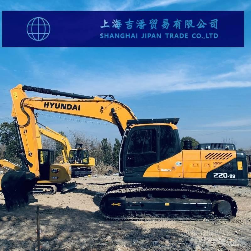 Hyundai R220 Kāpurķēžu ekskavatori