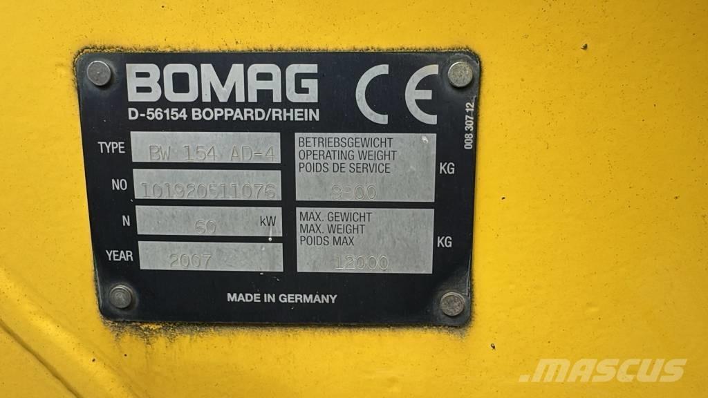 Bomag BW 154 AD-4 Divvalču grunts veltņi