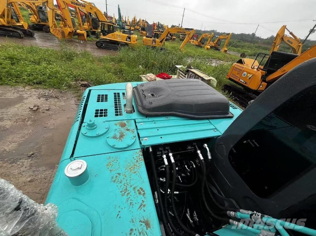 Kobelco SK 140 Kāpurķēžu ekskavatori