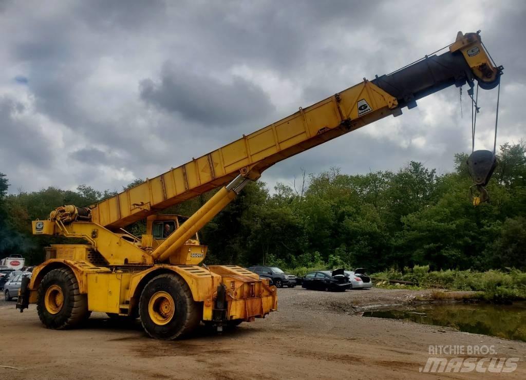 Grove RT75S Visurgājēji celtņi