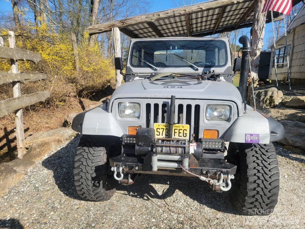 Jeep WRANGLER YJ Būvniecība- Citi