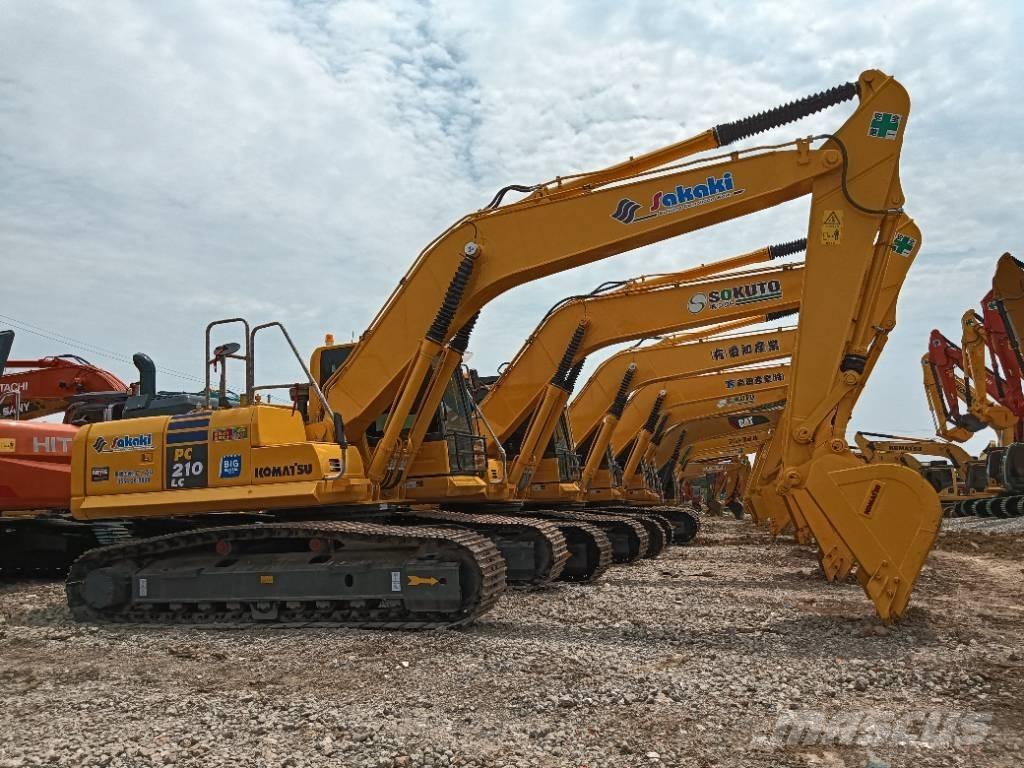 Komatsu PC 210 Kāpurķēžu ekskavatori