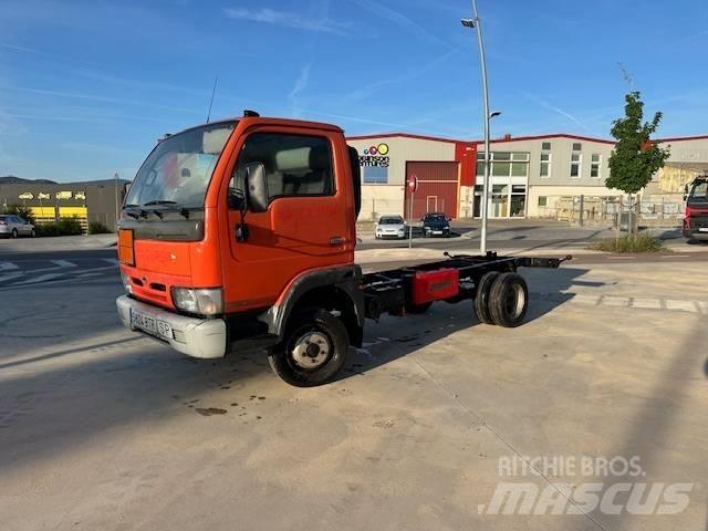Nissan Cabstar E Preču pārvadāšanas furgoni