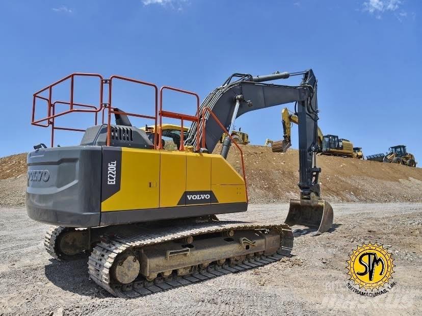 Volvo EC 220 E Kāpurķēžu ekskavatori