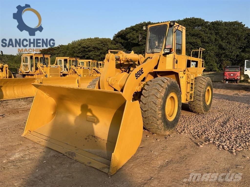 CAT 950E Iekrāvēji uz riteņiem
