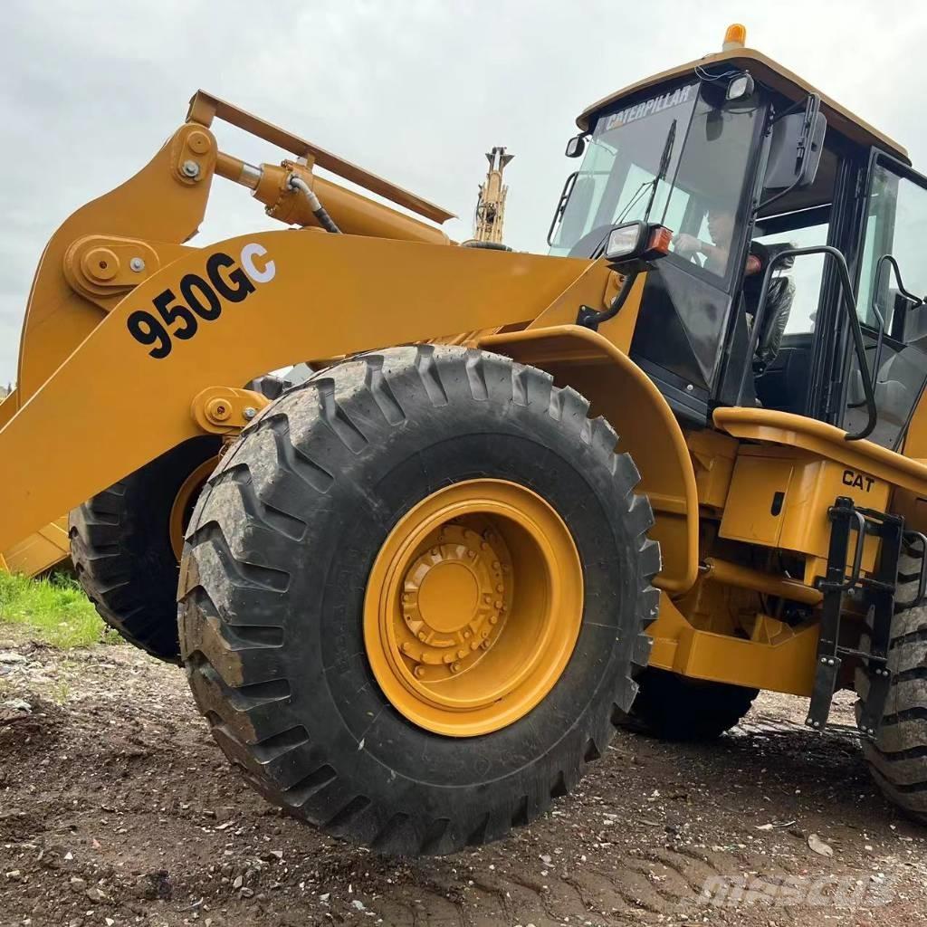 CAT 950 G Iekrāvēji uz riteņiem