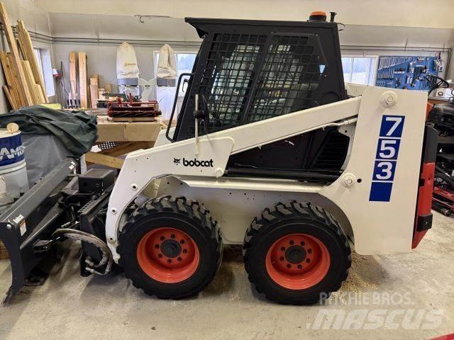 Bobcat 753 Mini iekrāvēji