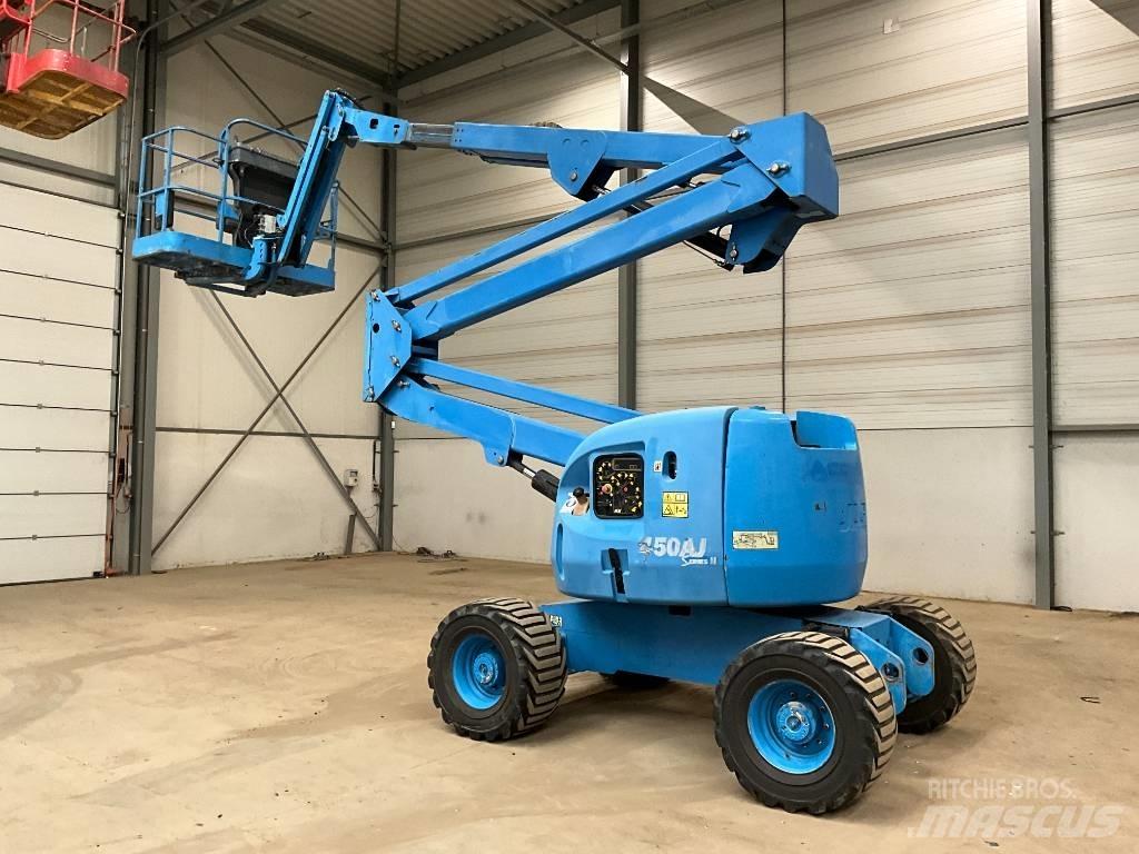 JLG 450 AJ Strēles pacēlāji