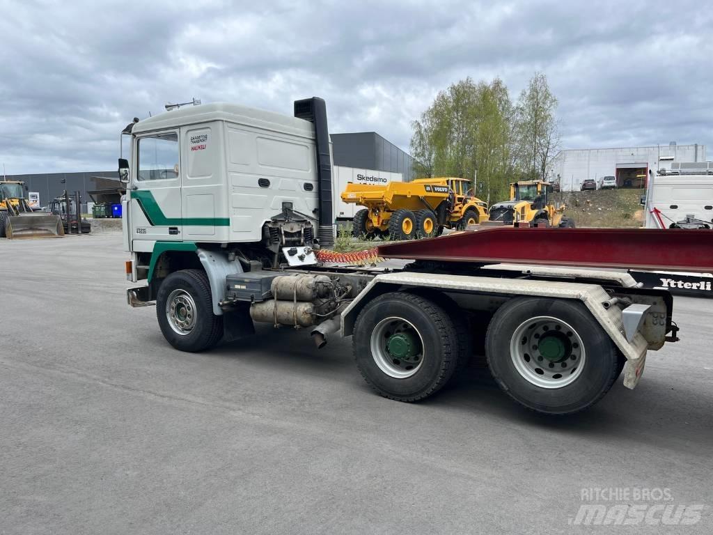Volvo F 12    Lav km Vilcēji