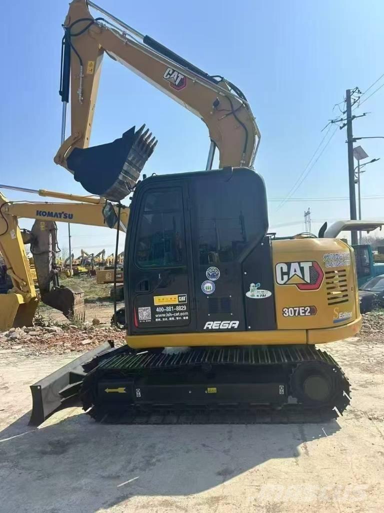 CAT 307E2 Kāpurķēžu ekskavatori