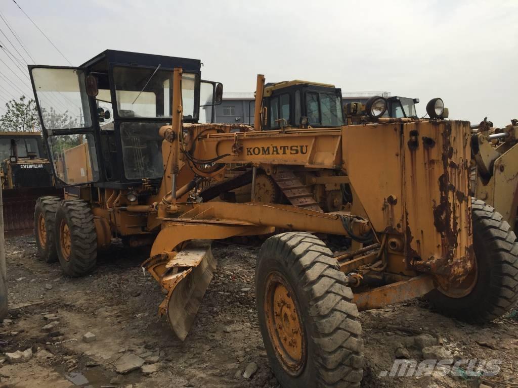 Komatsu GD 511 A Greideri