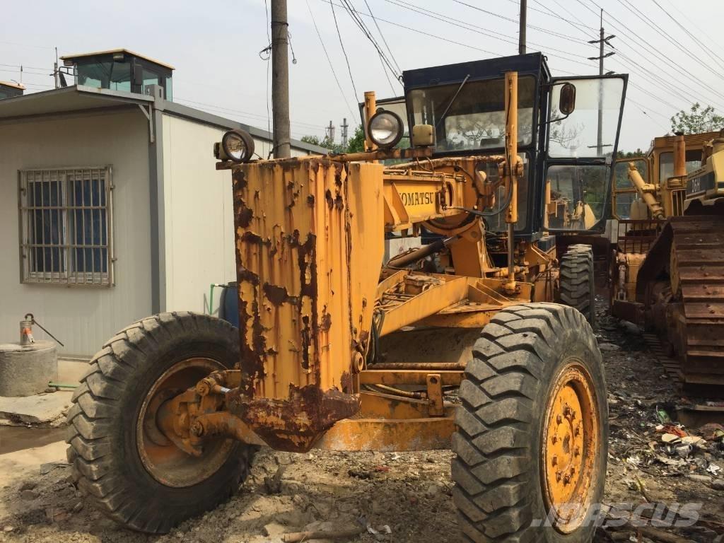 Komatsu GD 511 A Greideri