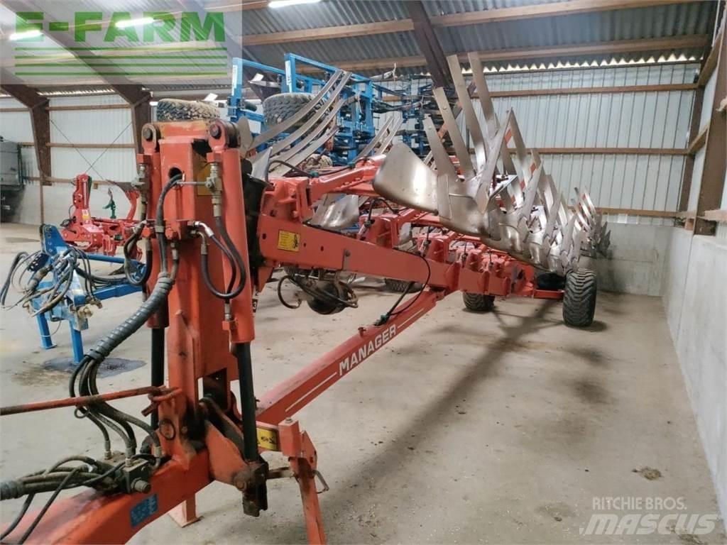 Kuhn Manager 8 NSH Parastie arkli