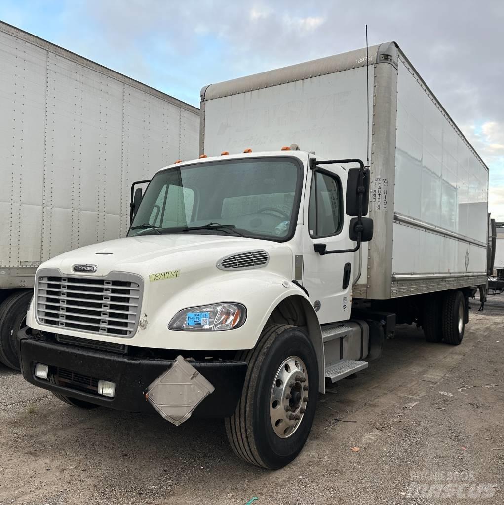 Freightliner M2 106 Furgons