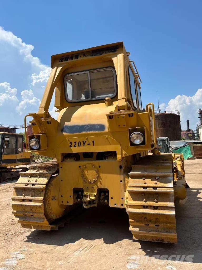 CAT D 7 G Kāpurķēžu buldozeri