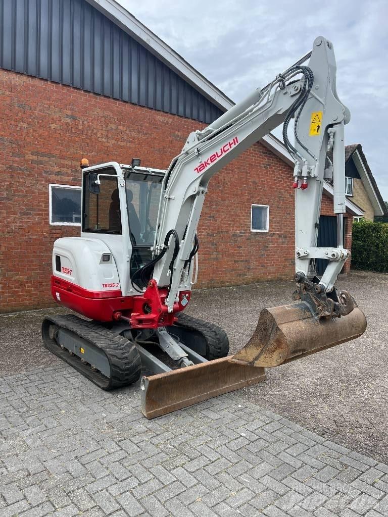 Takeuchi tb235-2 Mini ekskavatori < 7 t