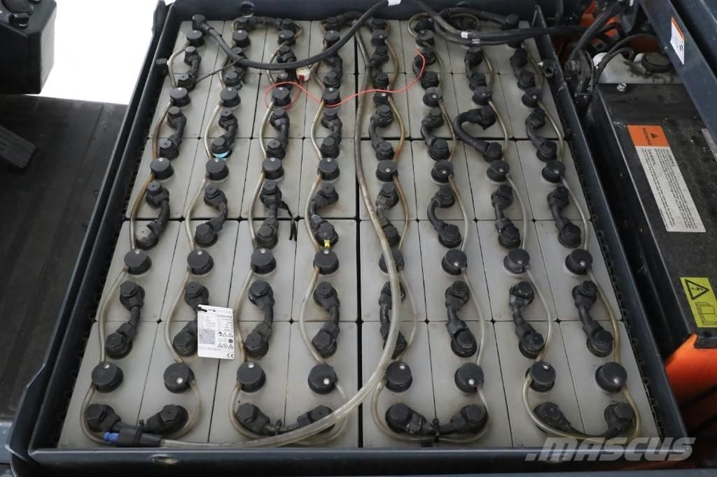 Toyota 8 FBMT 30 Elektriskie iekrāvēji
