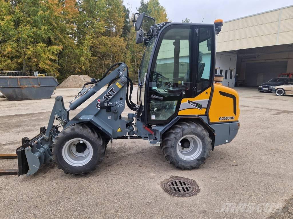 GiANT G 2500 HD Iekrāvēji uz riteņiem