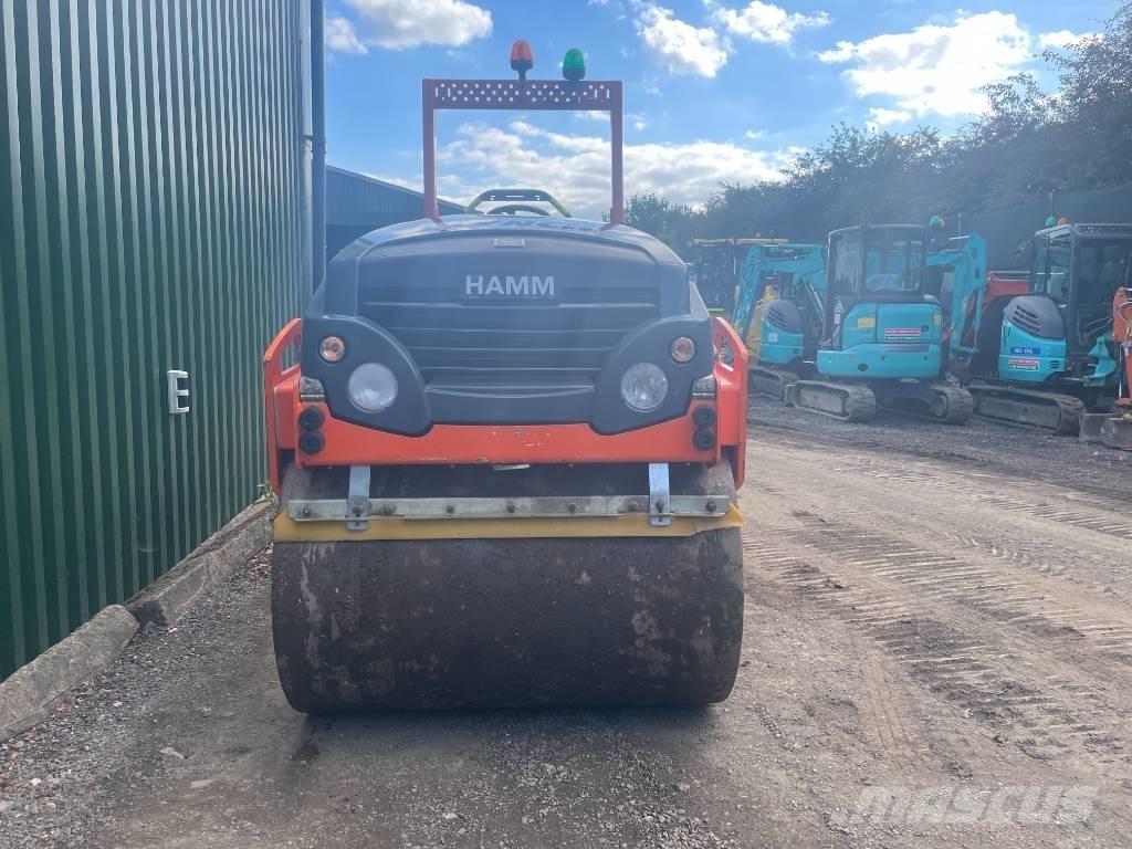 Hamm HD 13 VV Divvalču grunts veltņi
