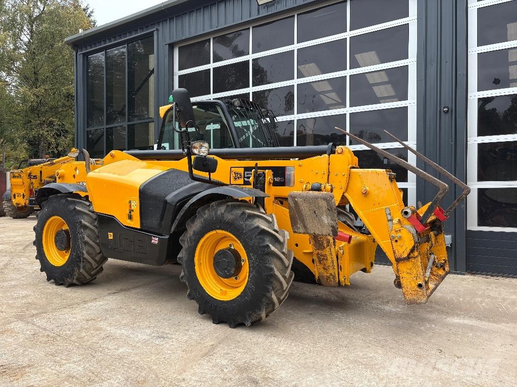 JCB 535-125 Teleskopiskie manipulatori