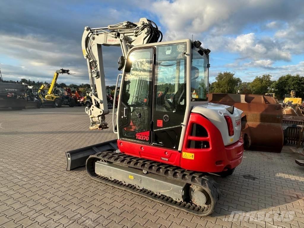 Takeuchi TB 370 V4 Vidēja lieluma ekskavatori 7 t - 12 t