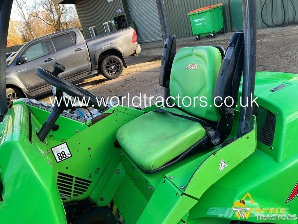 Avant 528 Mini iekrāvēji