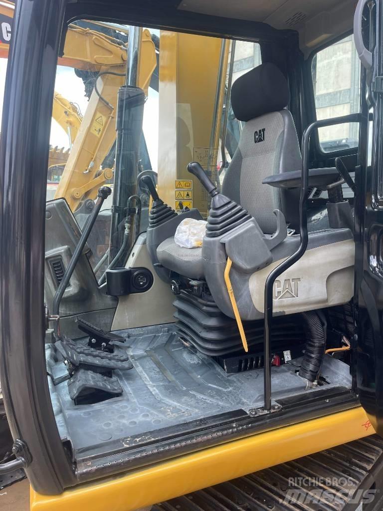 CAT 307 D Mini ekskavatori < 7 t