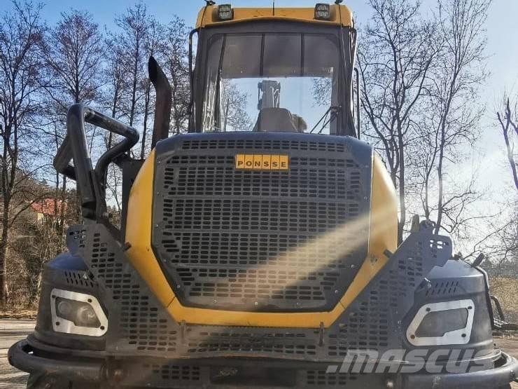 Ponsse Bear 8W Harvesteri