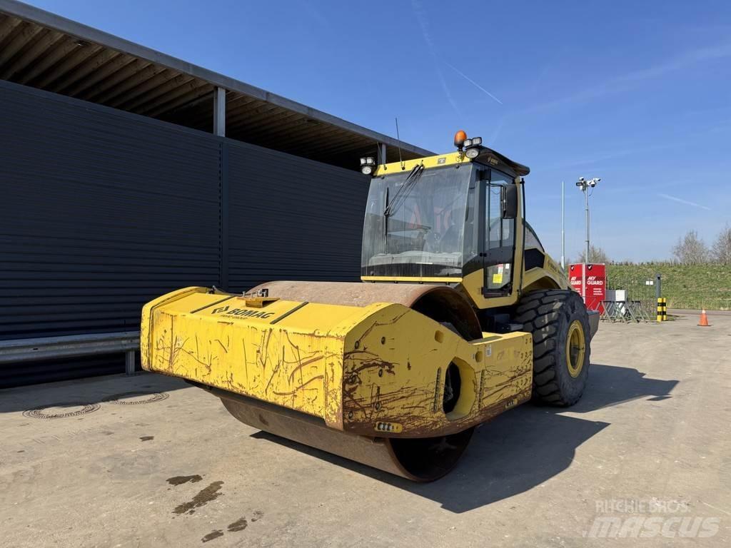 Bomag BW 226 BVC-5 Vienvalča grunts veltņi