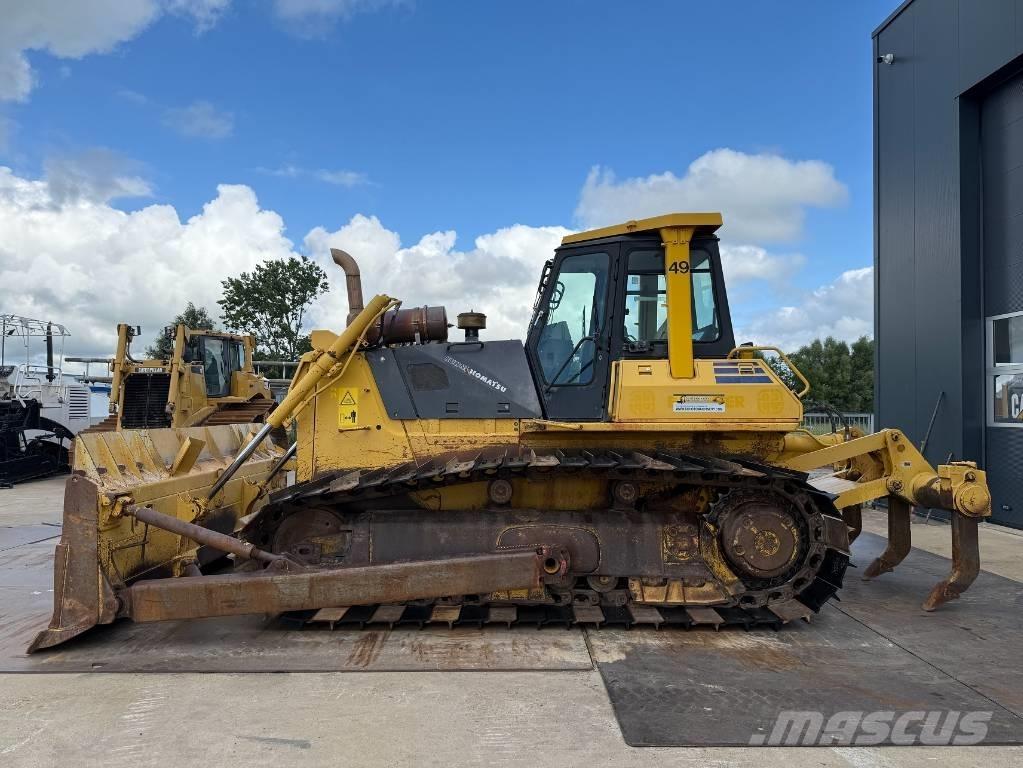 Komatsu D 65 PX-12 Kāpurķēžu buldozeri