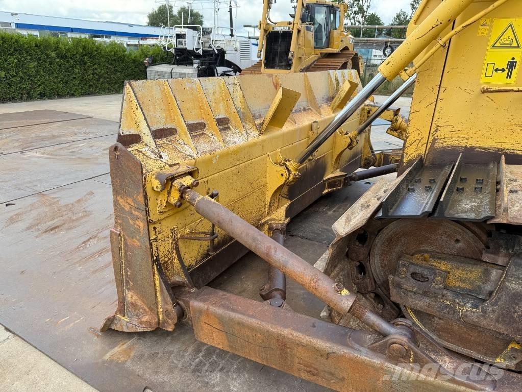 Komatsu D 65 PX-12 Kāpurķēžu buldozeri