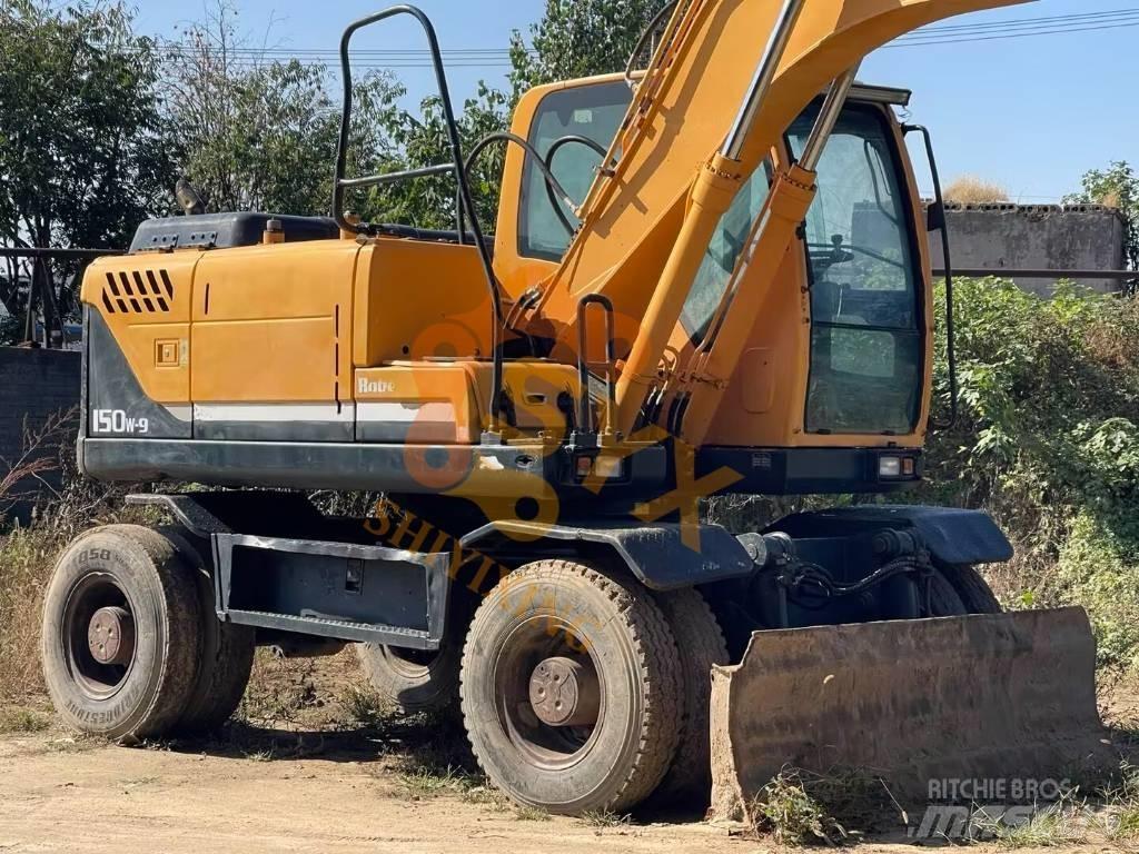 Hyundai 150W-9 Ekskavatori uz riteņiem